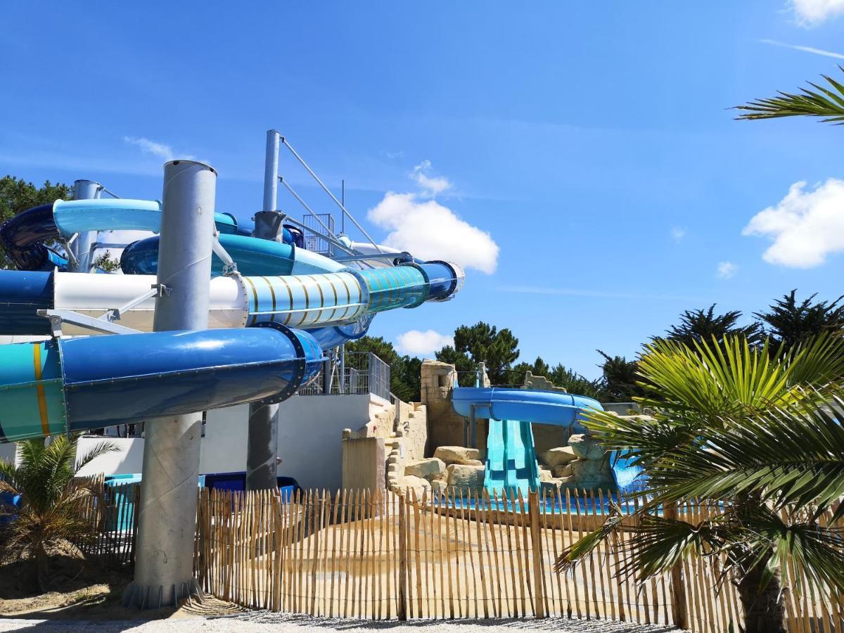Hotel Camping le Clos des Pins Saint-Hilaire-de-Riez Exterior foto